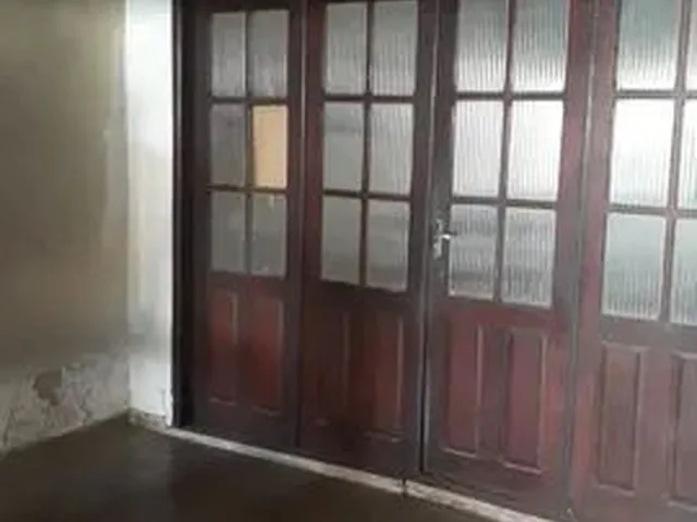 Imagem 13: Casa Térrea Med. 10X50 na Rua Esperanto, Próx. a Pedro A. Cabral