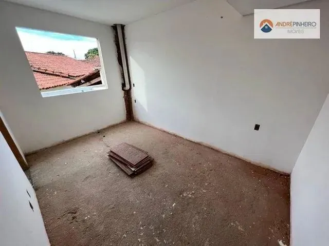 Imagem 6: Casa Geminada Triplex com Entrada Independente com 3 Quartos Sendo 01 com Suite À Venda