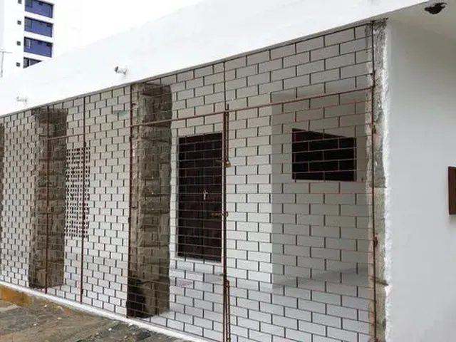 Imagem: Casa no Bairro dos Estados 03 Quartos Sendo