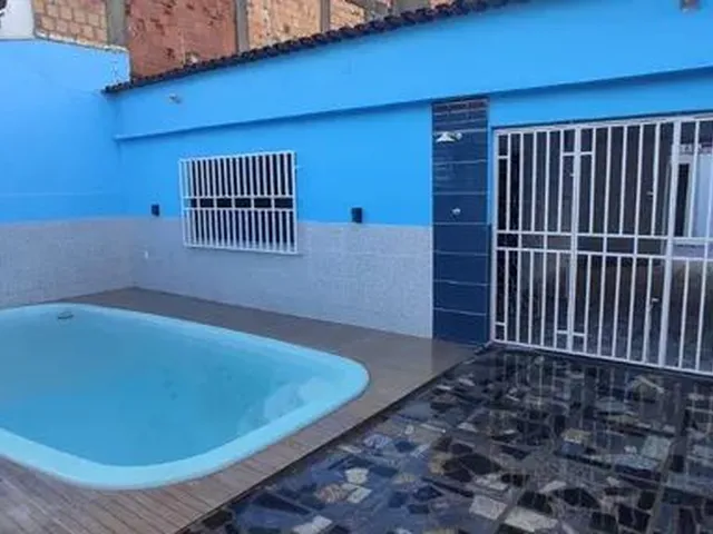 Imagem: Casa com Piscina para Aluguel com 3 Quartos