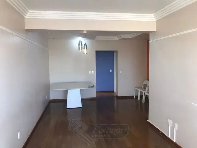 Imagem 2: Apartamento com 3 Quartos para Alugar por R$ 1700.00, 162.00 M2 - Centro - Limeira/Sp