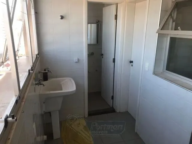 Imagem 10: Apartamento com 3 Quartos para Alugar por R$ 1700.00, 162.00 M2 - Centro - Limeira/Sp
