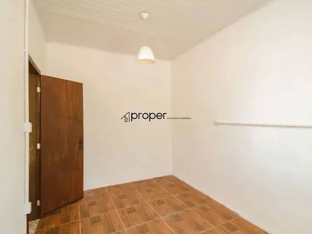 Imagem 3: Casa com 2 Dormitórios para Alugar, 45 M² - Centro - Pelotas/Rs