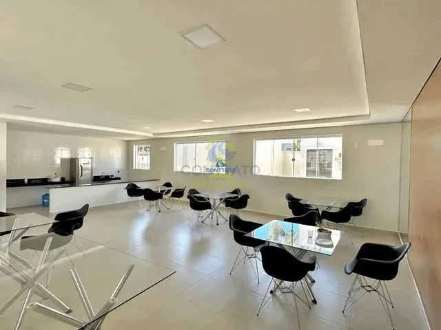 Imagem: Apartamento com 2 Quartos para Locação