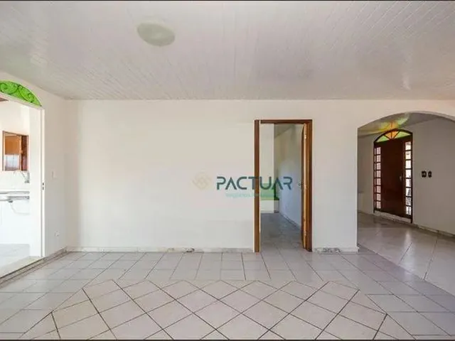 Imagem: Casa de 3 Quartos para Alugar no Dom Bosco!