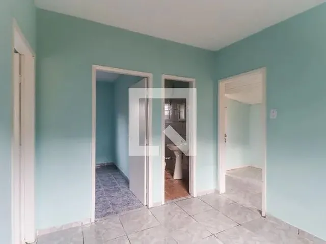 Imagem 2: Casa para Aluguel - Tatuquara, 2 Quartos, 50 M2