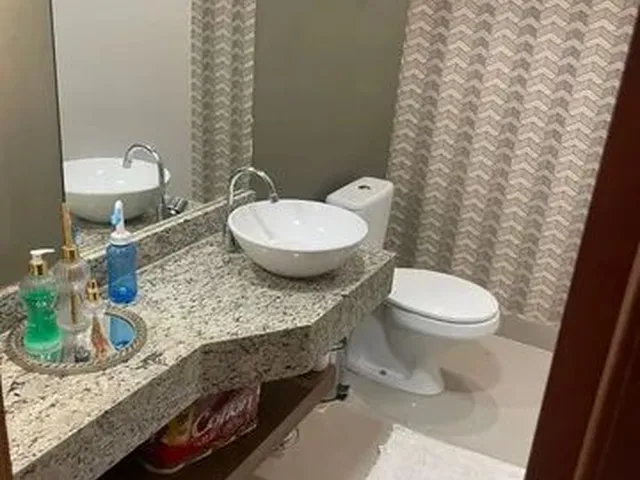 Imagem 2: Apartamento Cond. santa Monica, 100 M2, Sendo 2 Suítes, C/ Armários e Ar Condicionado