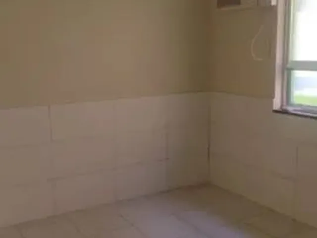 Imagem 3: Casa de Vila para Alugar de 47M² com 2 Quartos em Centro - Nova Iguaçu - Rj