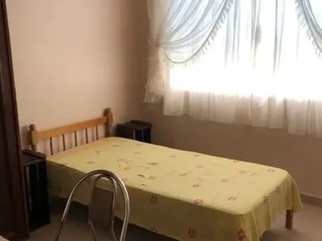 Imagem 1: Alugo Quarto Quarto com aluguel por R$550 /mês