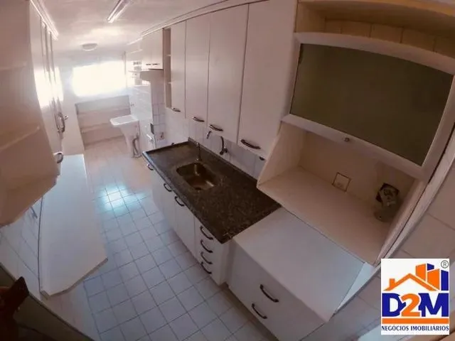 Imagem: O apartamento possui 3 Dormitórios, 1 Suíte, 2 Banheiros,