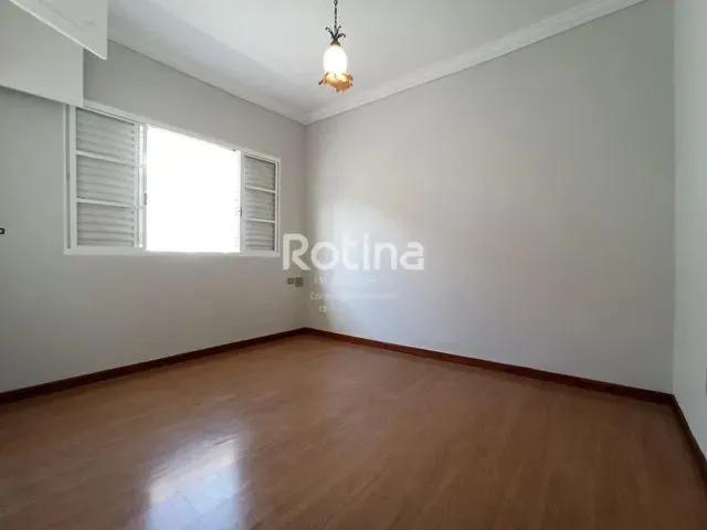 Imagem 12: Casa para Alugar, 3 Quartos, 1 Suíte, 2 Vagas, Brasil - Uberlândia/Mg - R$ 2.700,00
