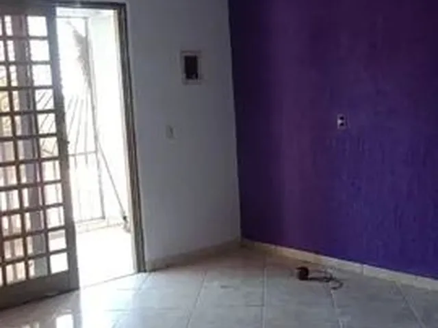 Imagem: Alugo Casa de 2 Quartos na Qr 511 Samambaia