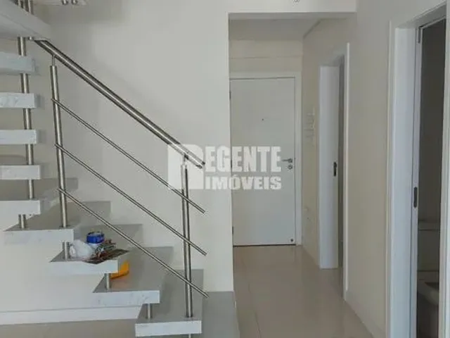 Imagem 11: Apartamento com 4 Dormitórios Duplex À Venda no Bairro Trindade em Florianópolis