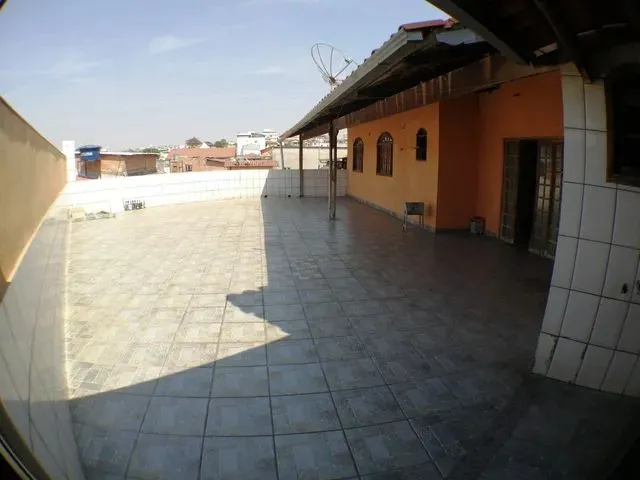 Imagem 5: Casa com 3 Dormitórios para Alugar em Contagem