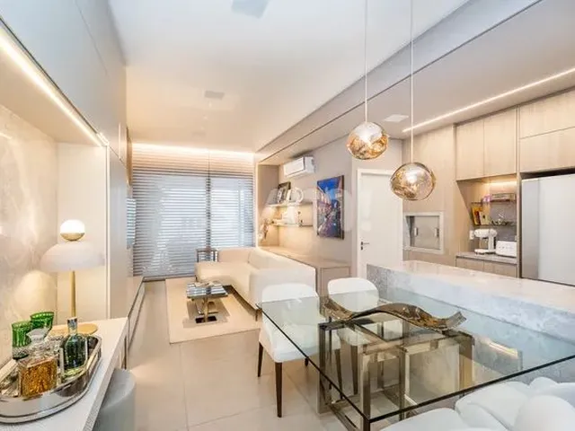 Imagem: Curitiba - Apartamento Padrão - Batel