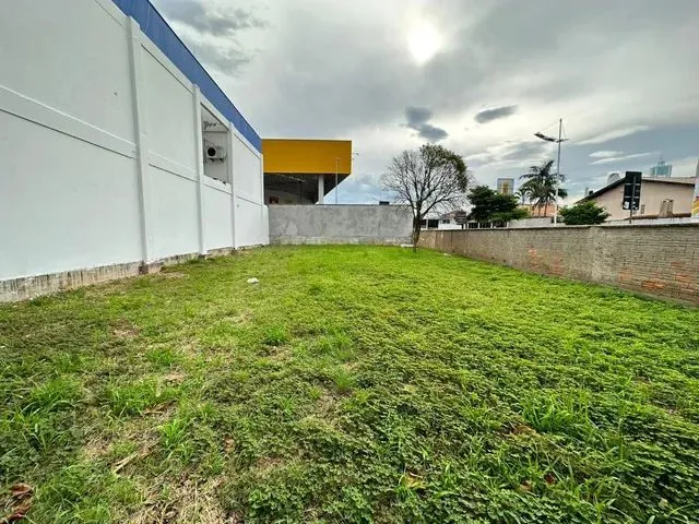 Imagem: Terreno na 4Av - Locação