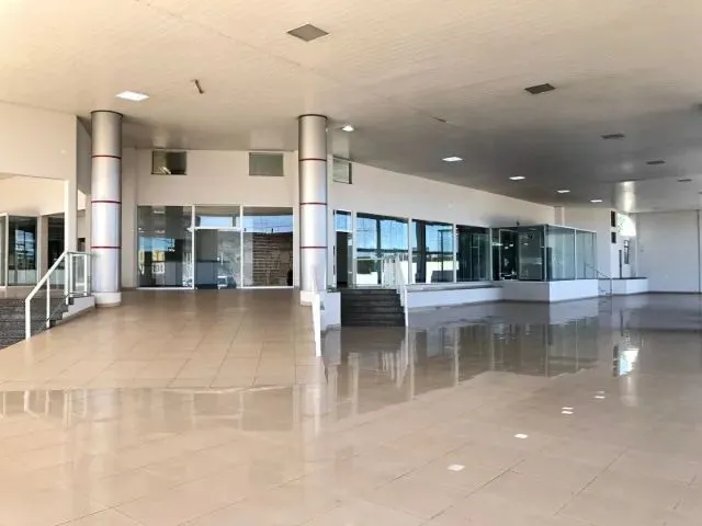 Imagem 7: Oportunidade Única: Imóvel Comercial com 1.500M² para Locação em Maringá-Pr