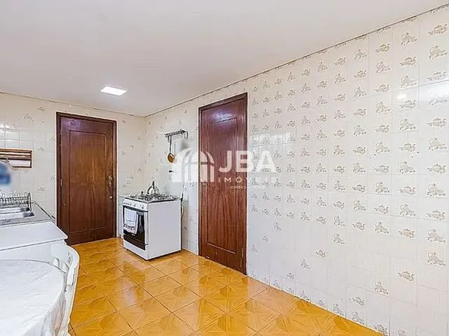 Imagem 8: Curitiba - Casa Padrão - Cajuru