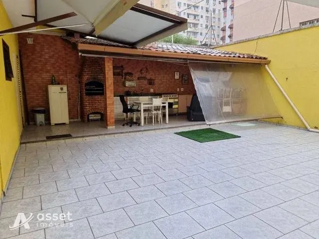 Imagem: Casa 04 Dorm. Em santa Rosa - Niterói