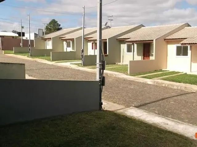 Imagem 1: Casa À Venda em Cará-Cará