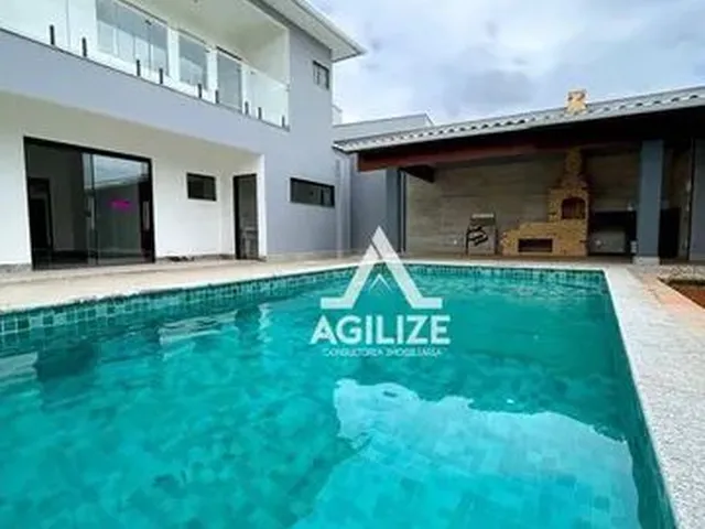 Imagem: Casa com 4 Dormitórios À Venda, 354 M²