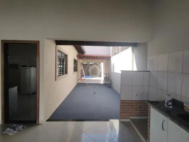 Imagem 6: Casa com 03 Dormitórios Sendo 01 Suíte