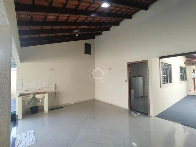 Imagem 12: Casa com 03 Dormitórios Sendo 01 Suíte