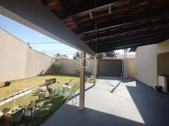 Imagem 9: Casa com 03 Dormitórios Sendo 01 Suíte