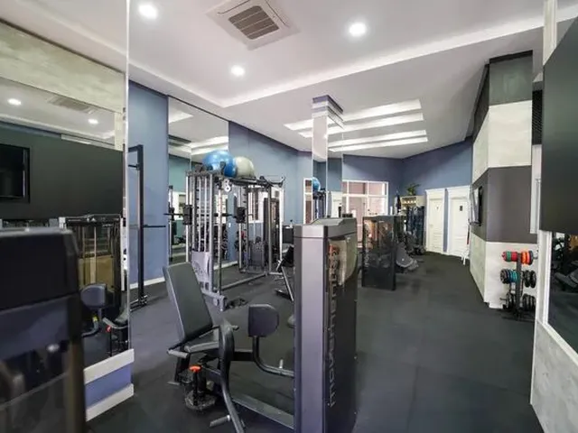 Imagem 15: Apartamento para Venda em Cascavel, Centro, 3 Dormitórios, 3 Suítes, 3 Banheiros, 2