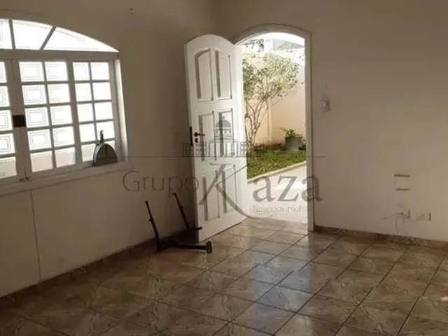 Imagem: Jacarei - Casa Padrão - Jardim Luiza