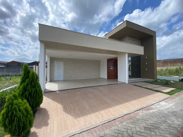 Imagem: A casa em condomínio possui 3 Dormitórios, 4 Suítes, 5