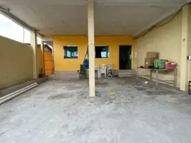 Imagem 1: Casa com 3 Quartos na Pedreira