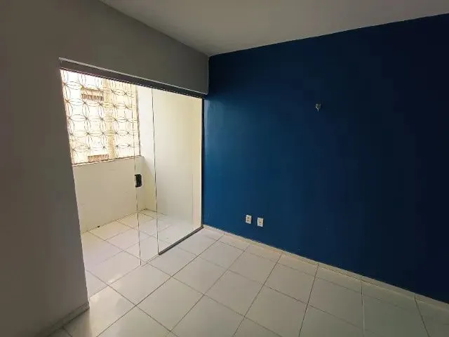 Imagem: Apartamento 2 Quartos, 1 Banheiro no Condomínio