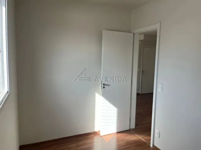 Imagem 2: Londrina - Apartamento Padrão - Leonor
