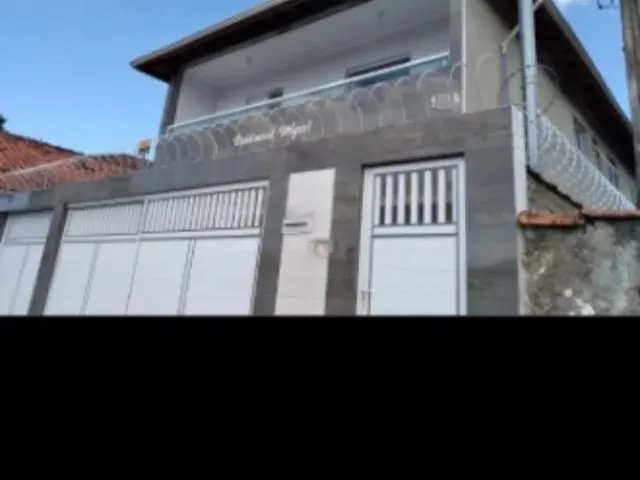Imagem: A casa em condomínio possui 2 Dormitórios, 2 Banheiros, 1