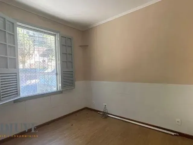 Imagem: Petrópolis - Casa Padrão - Mosela