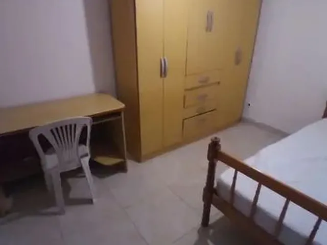 Imagem: Quarto para Rapazes na Fanny com Estacionamento