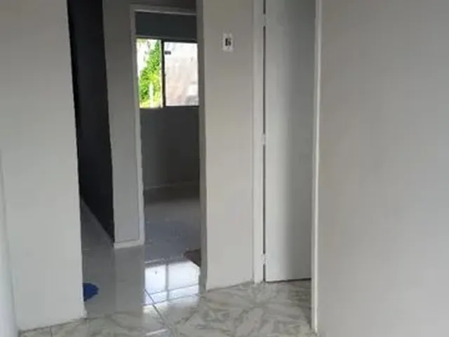 Imagem 3: Aluga-Se Kitnet Casa com 2 dormitórios