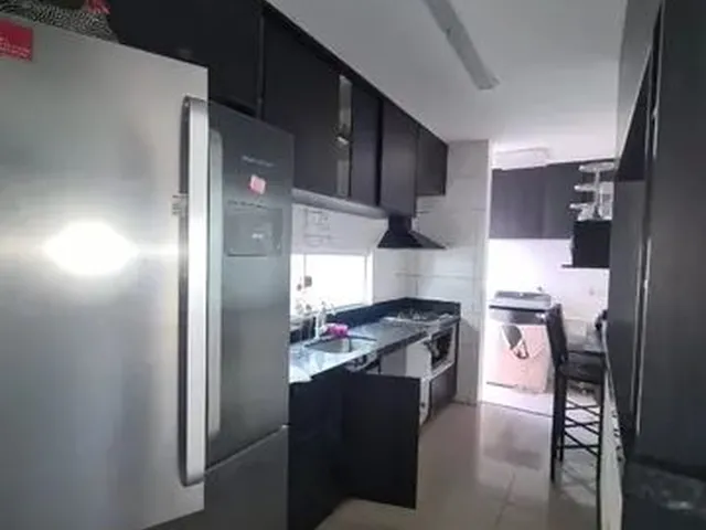 Imagem 2: Samara - Alugo Casa Cond, Fechado com 4 Suites !!! Zn Leste
