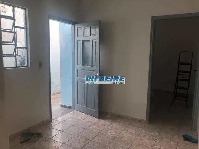 Imagem 7: Casa com 2 Dormitórios para Alugar, 50 M² por R$ 1.330/Mês - Vila Palmares - Santo