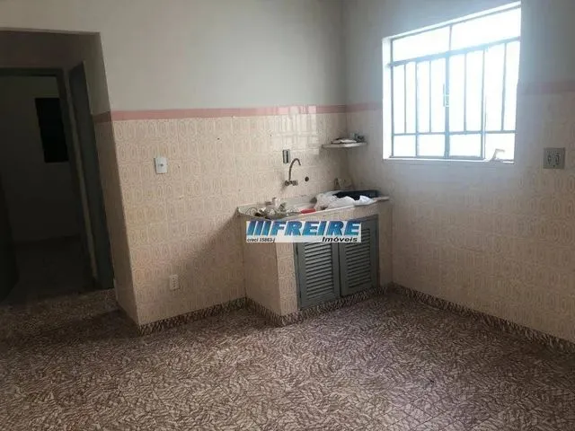 Imagem 4: Casa com 2 Dormitórios para Alugar, 50 M² por R$ 1.330/Mês - Vila Palmares - Santo