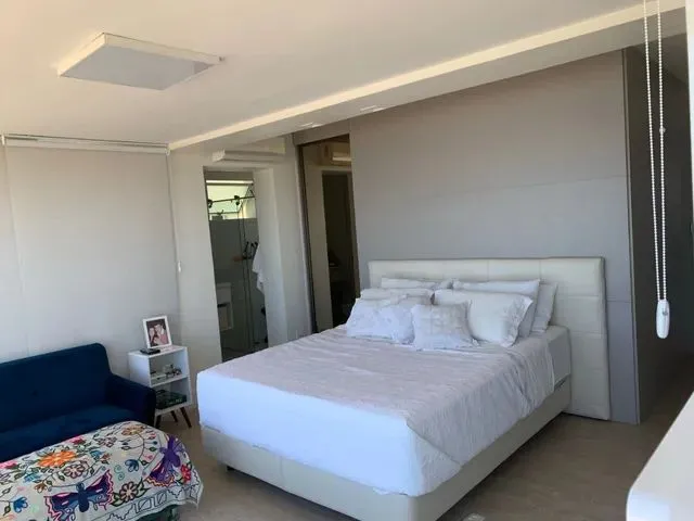 Imagem 15: Apartamento para Aluguel com 166 Metros Quadrados com 4 Quartos em Piatã - Salvador