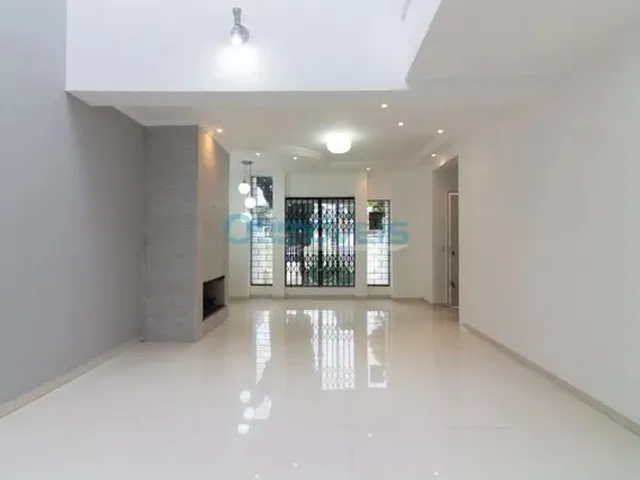 Imagem 10: Curitiba - Casa Padrão - Capão Raso