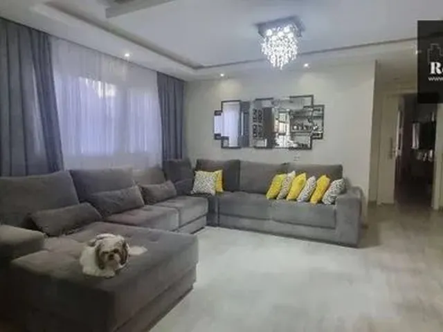 Imagem 5: Casa com 4 Dormitórios À Venda + Barracão Comercial, por R$ 1.900.000 - Cidade