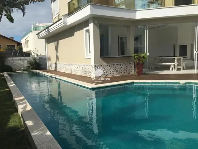 Imagem: Florianópolis - Casa Padrão - Jurere Internacional