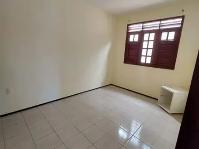 Imagem 5: Excelente Casa Duplex Semi-Mobiliada com 4 Quartos, 3 Suítes e Piscina na Parquelândia
