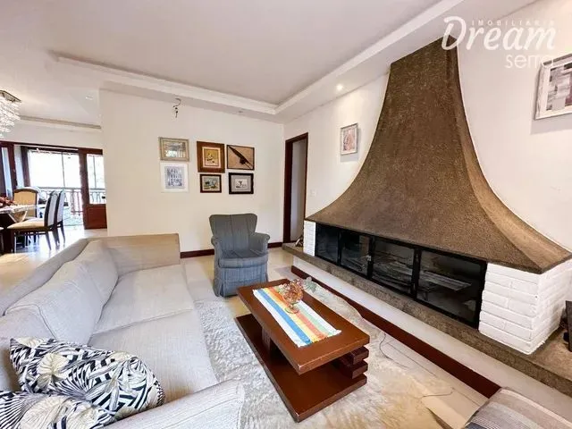 Imagem 3: Casa com 3 Dormitórios À Venda, 308 M² por R$ 850.000,00 - Tijuca - Teresópolis/Rj