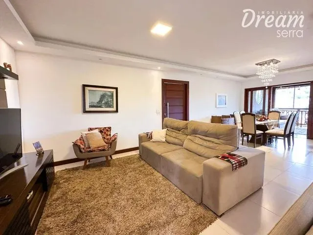 Imagem 4: Casa com 3 Dormitórios À Venda, 308 M² por R$ 850.000,00 - Tijuca - Teresópolis/Rj
