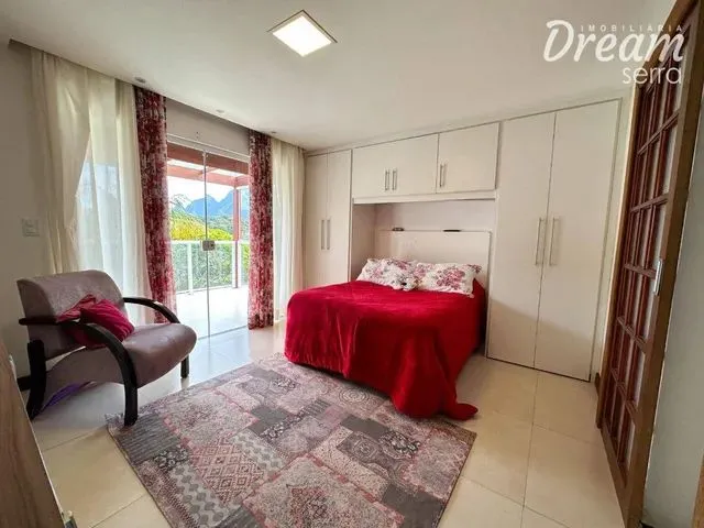 Imagem 7: Casa com 3 Dormitórios À Venda, 308 M² por R$ 850.000,00 - Tijuca - Teresópolis/Rj