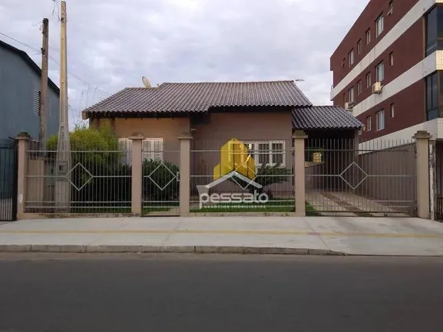 Imagem: Casa com 3 Dormitórios À Venda, 200 M²